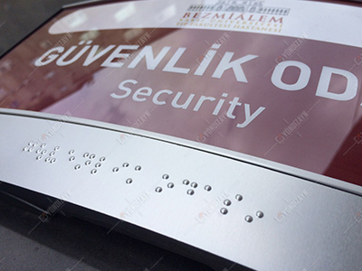 Braille Alfabeli Kapı İsimliği